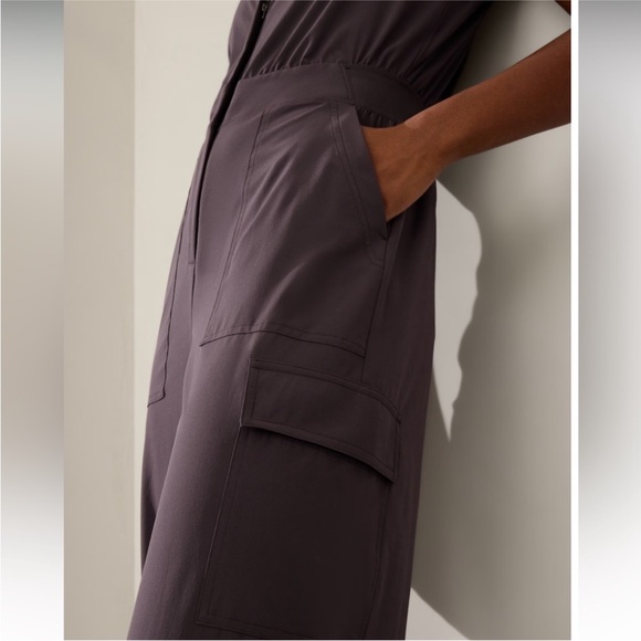 NWT- Brooklyn Utility Romper/ Jumpsuit NWT size 8 - Picture 5 of 10